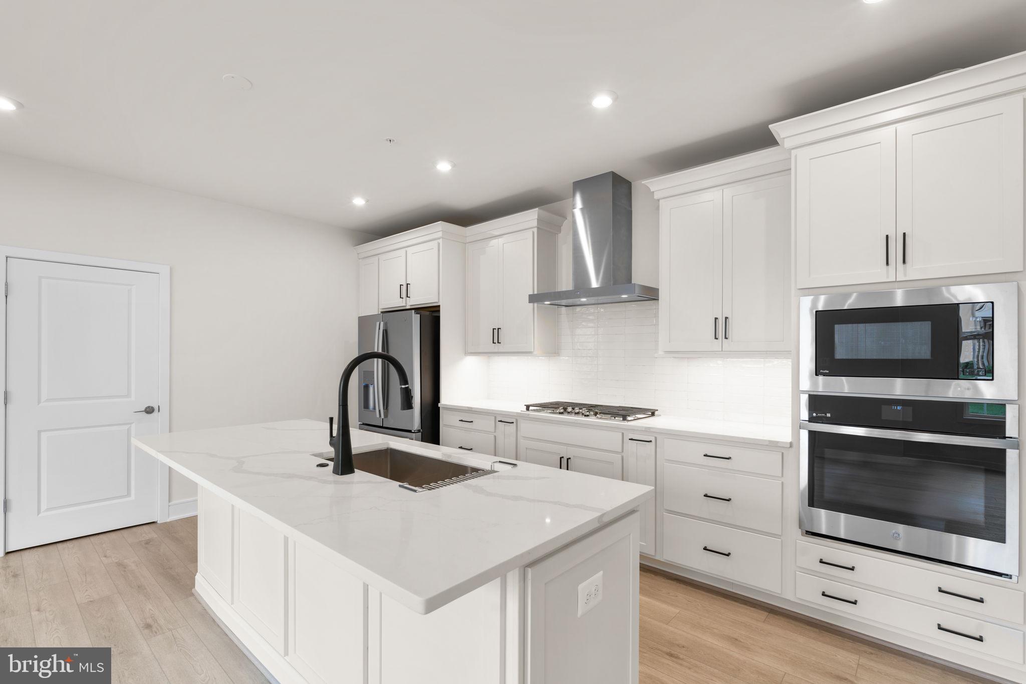 23640 Bolton Crescent Ter #13-105