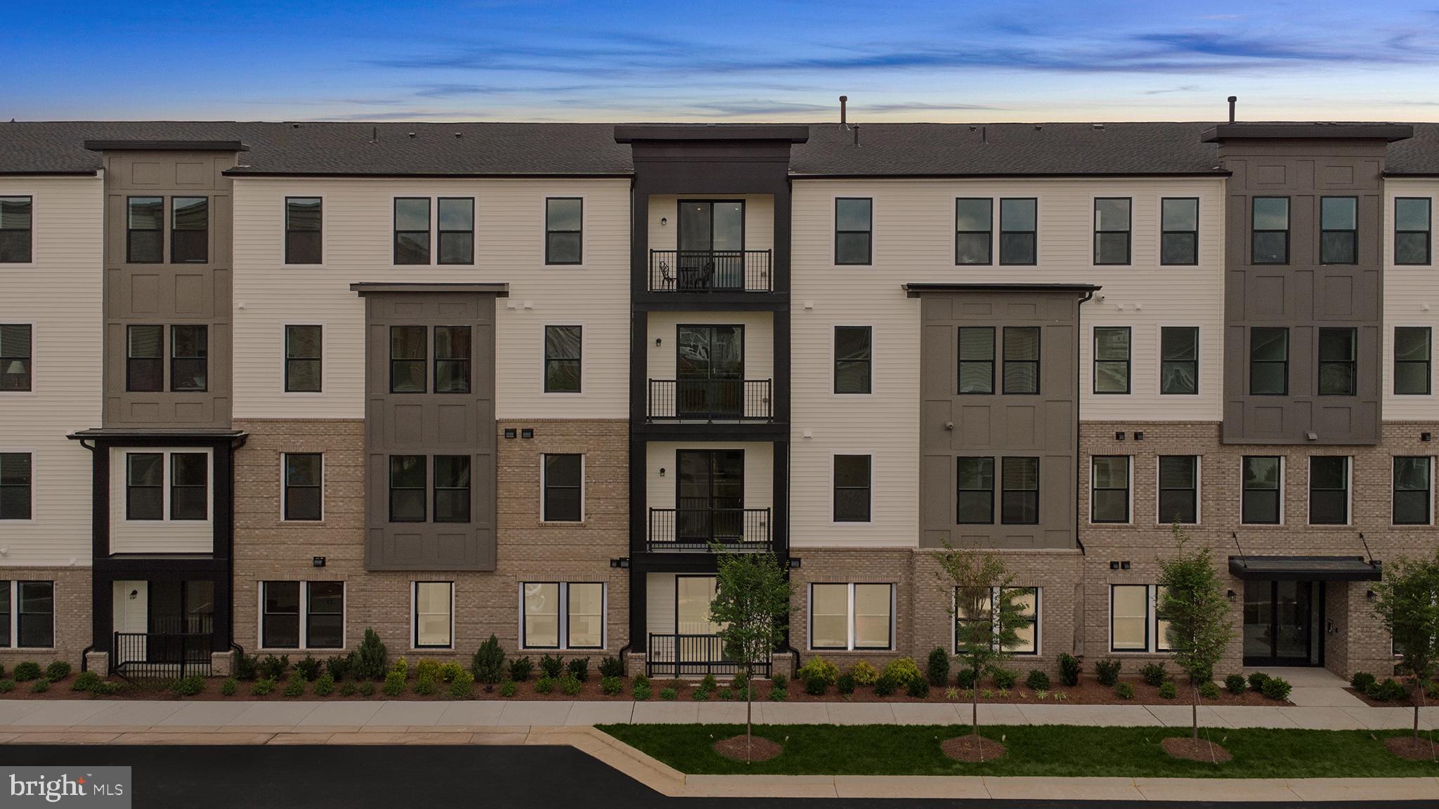 23640 Bolton Crescent Ter #13-105