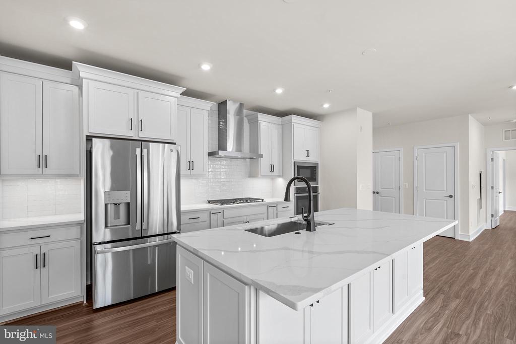 23640 Bolton Crescent Ter #13-302