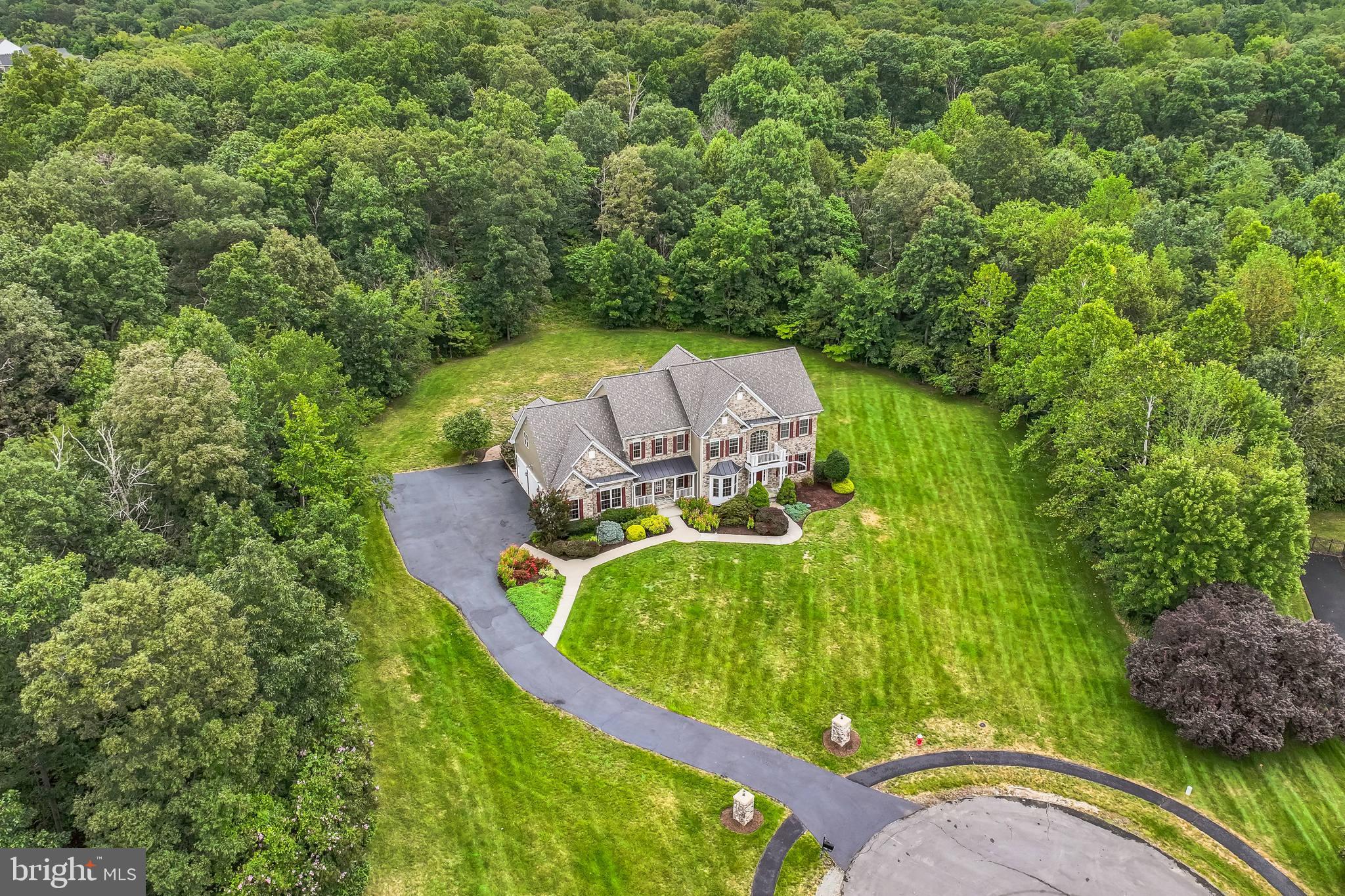 42804 APPALOOSA TRAIL COURT