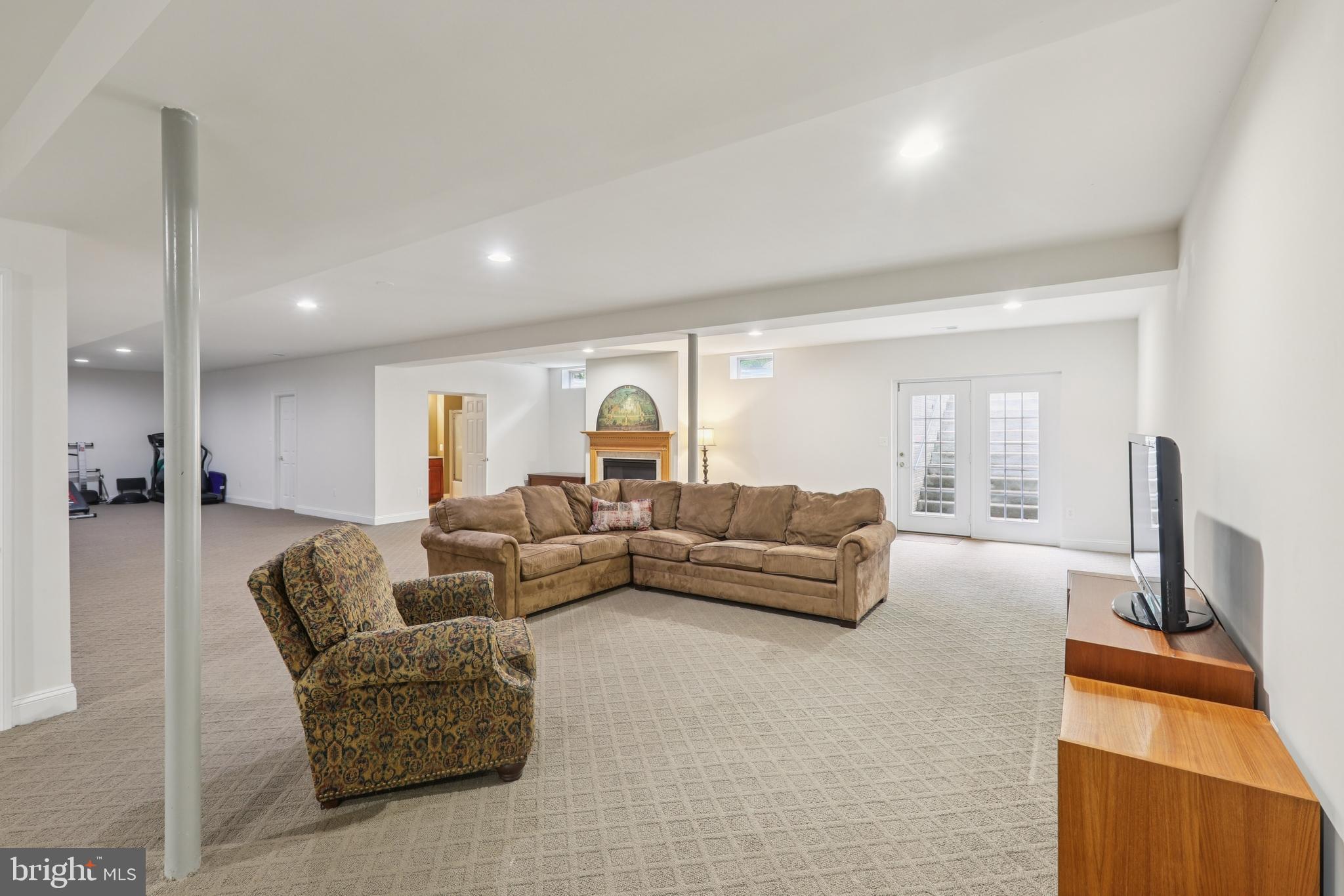 42804 APPALOOSA TRAIL COURT