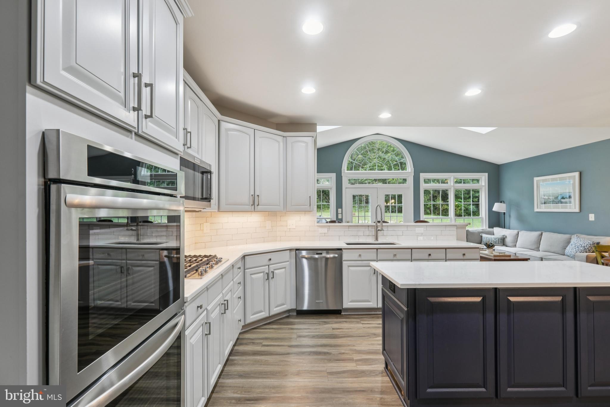 42804 APPALOOSA TRAIL COURT
