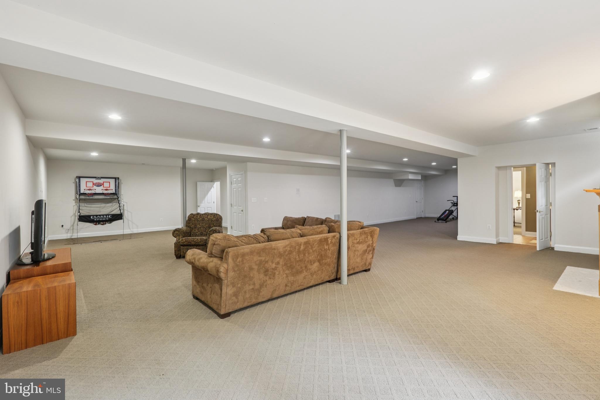 42804 APPALOOSA TRAIL COURT