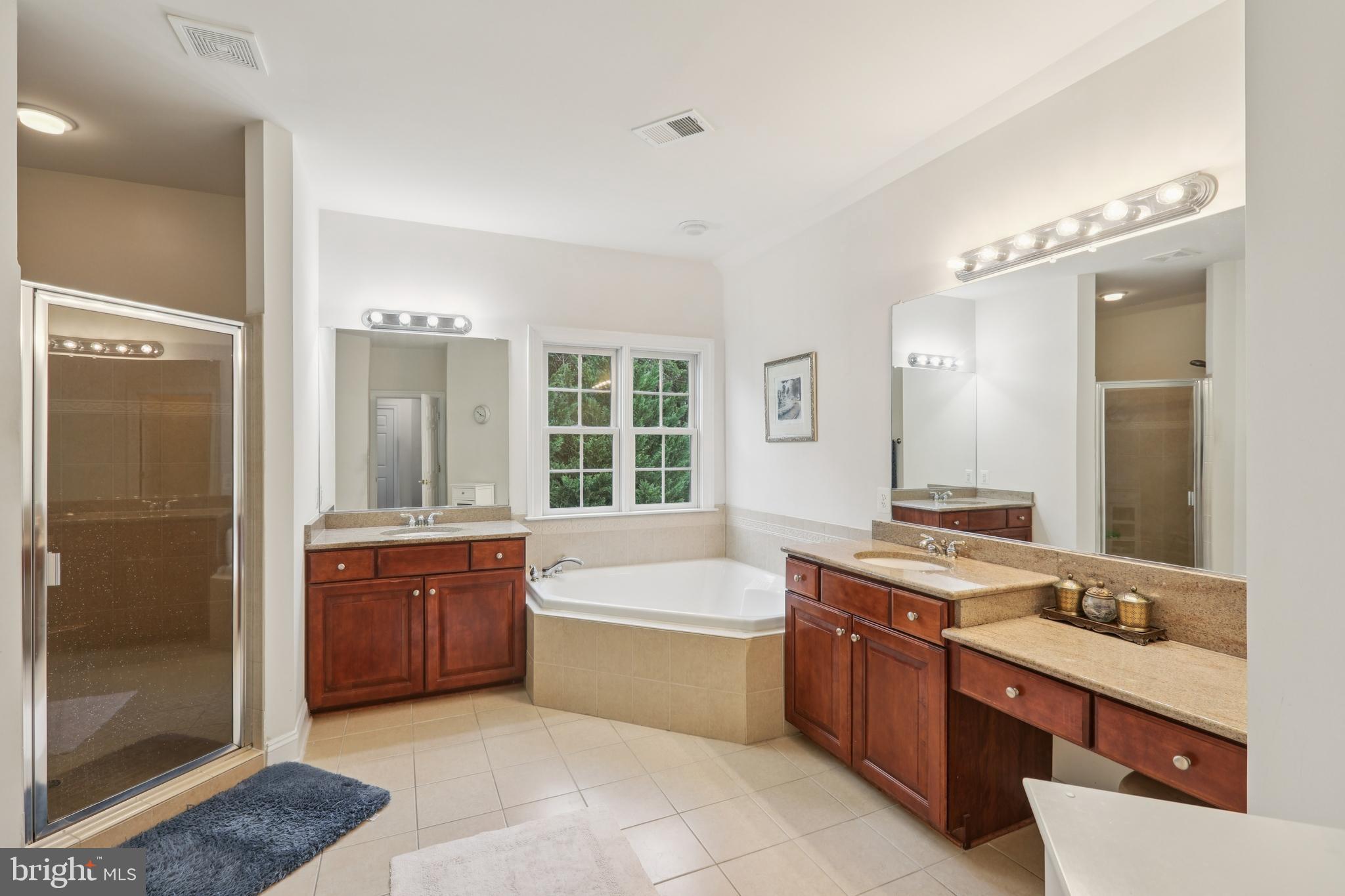 42804 APPALOOSA TRAIL COURT