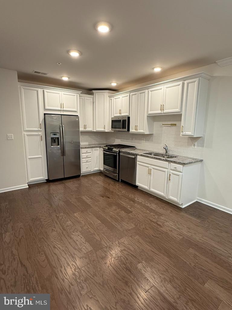 23225 MILLTOWN KNOLL SQ #109