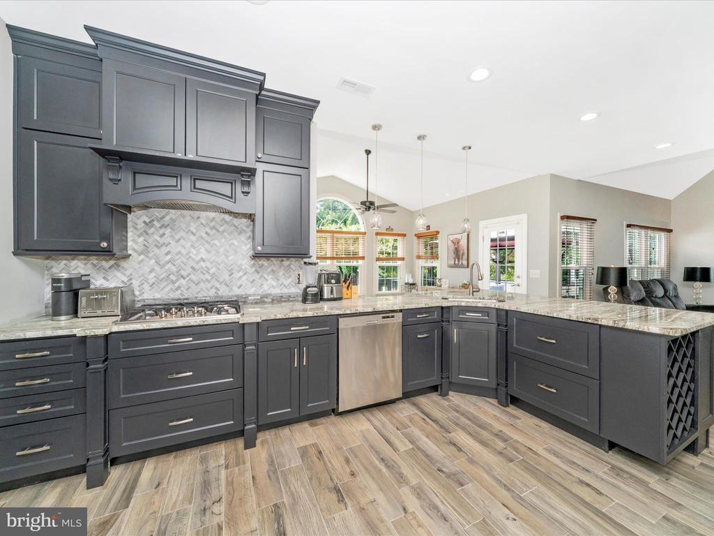 19025 Snowberry Ct