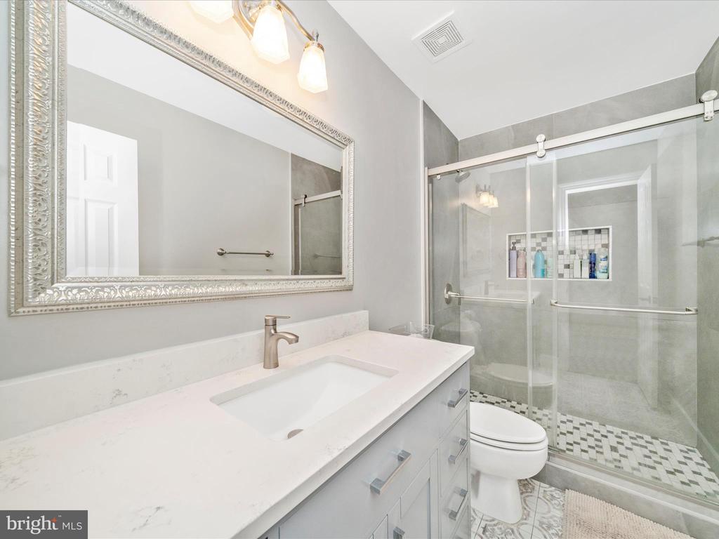 19025 Snowberry Ct