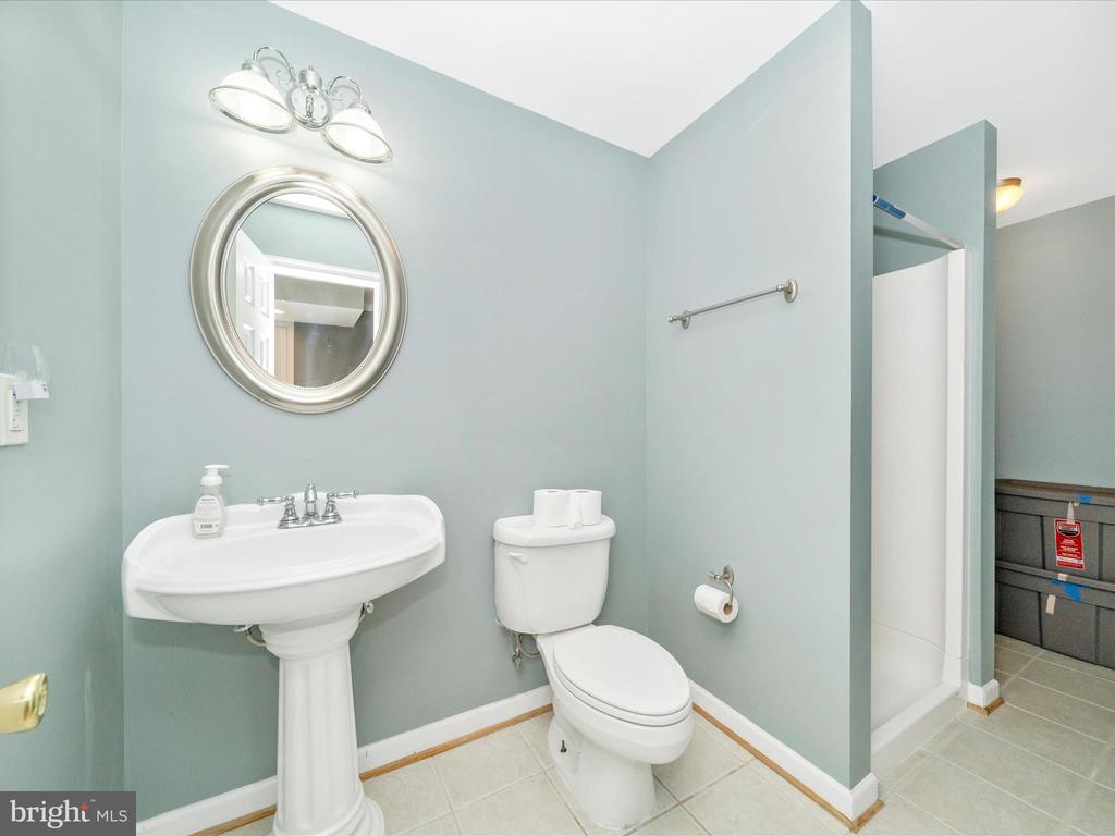 19025 Snowberry Ct