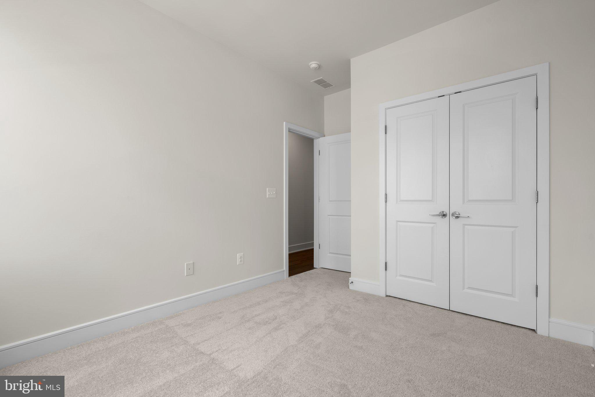 23081 Copper Tree Ter