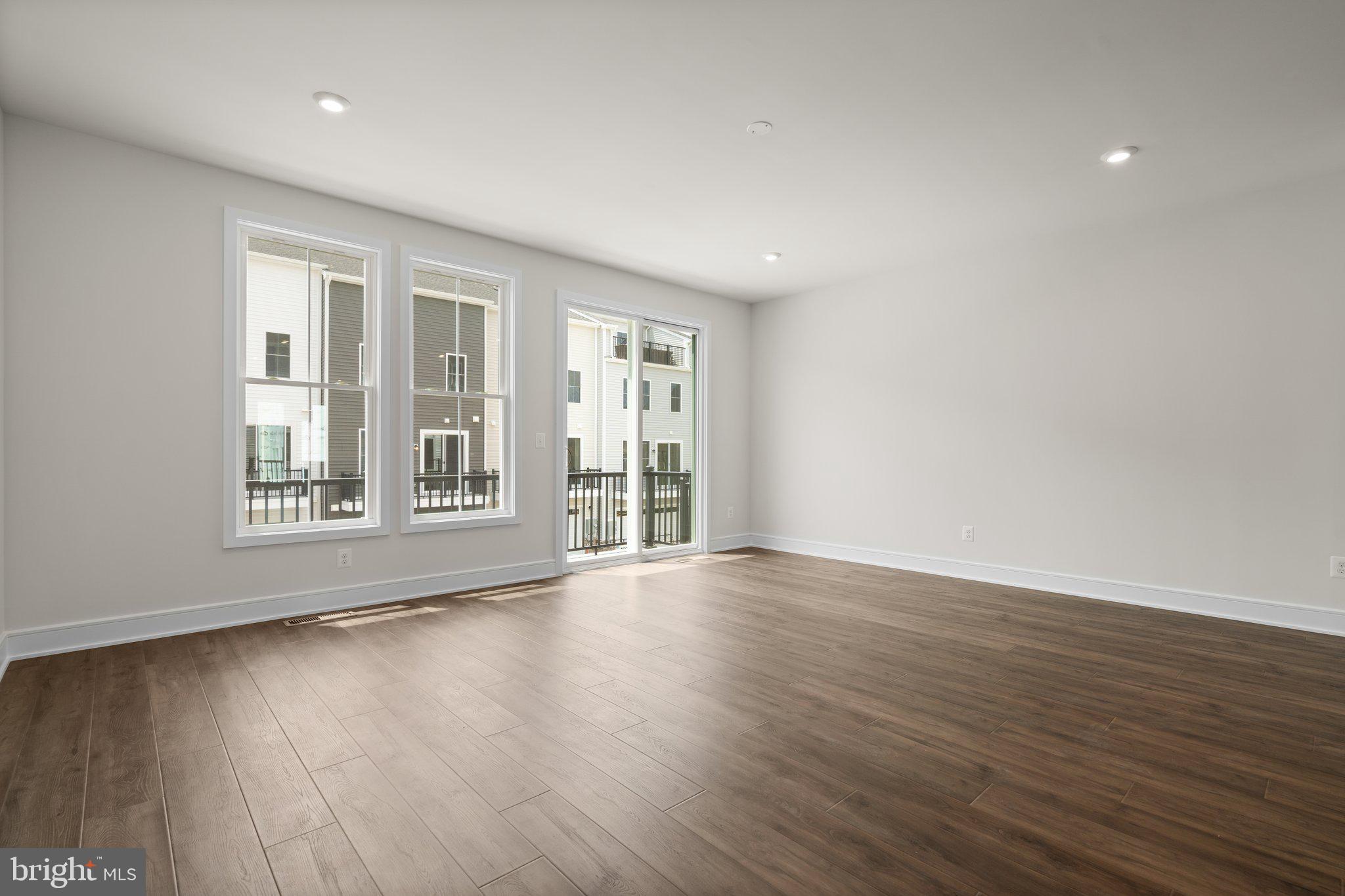 23081 Copper Tree Ter