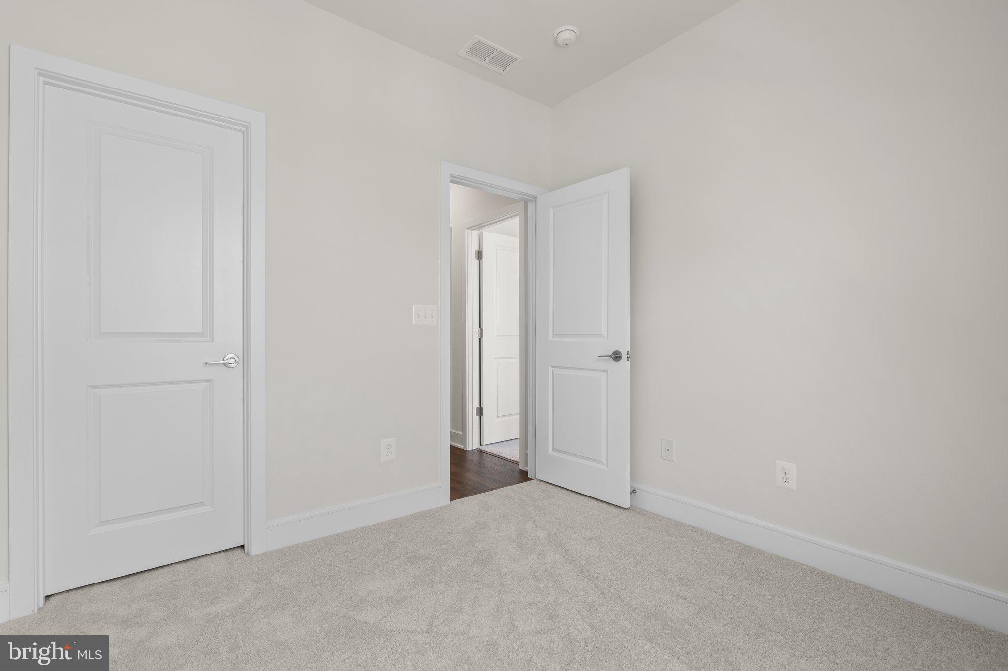 23081 Copper Tree Ter