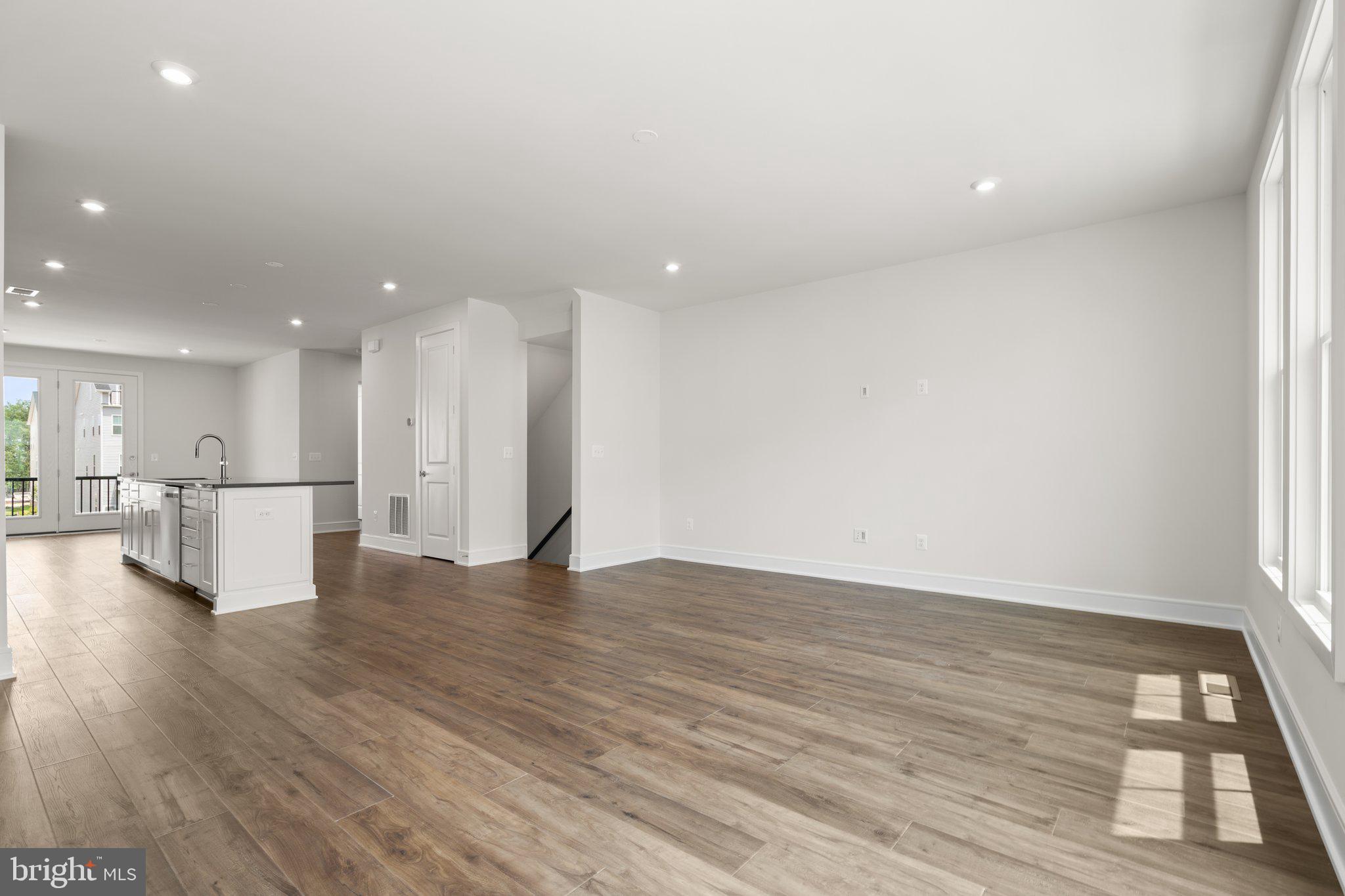 23081 Copper Tree Ter