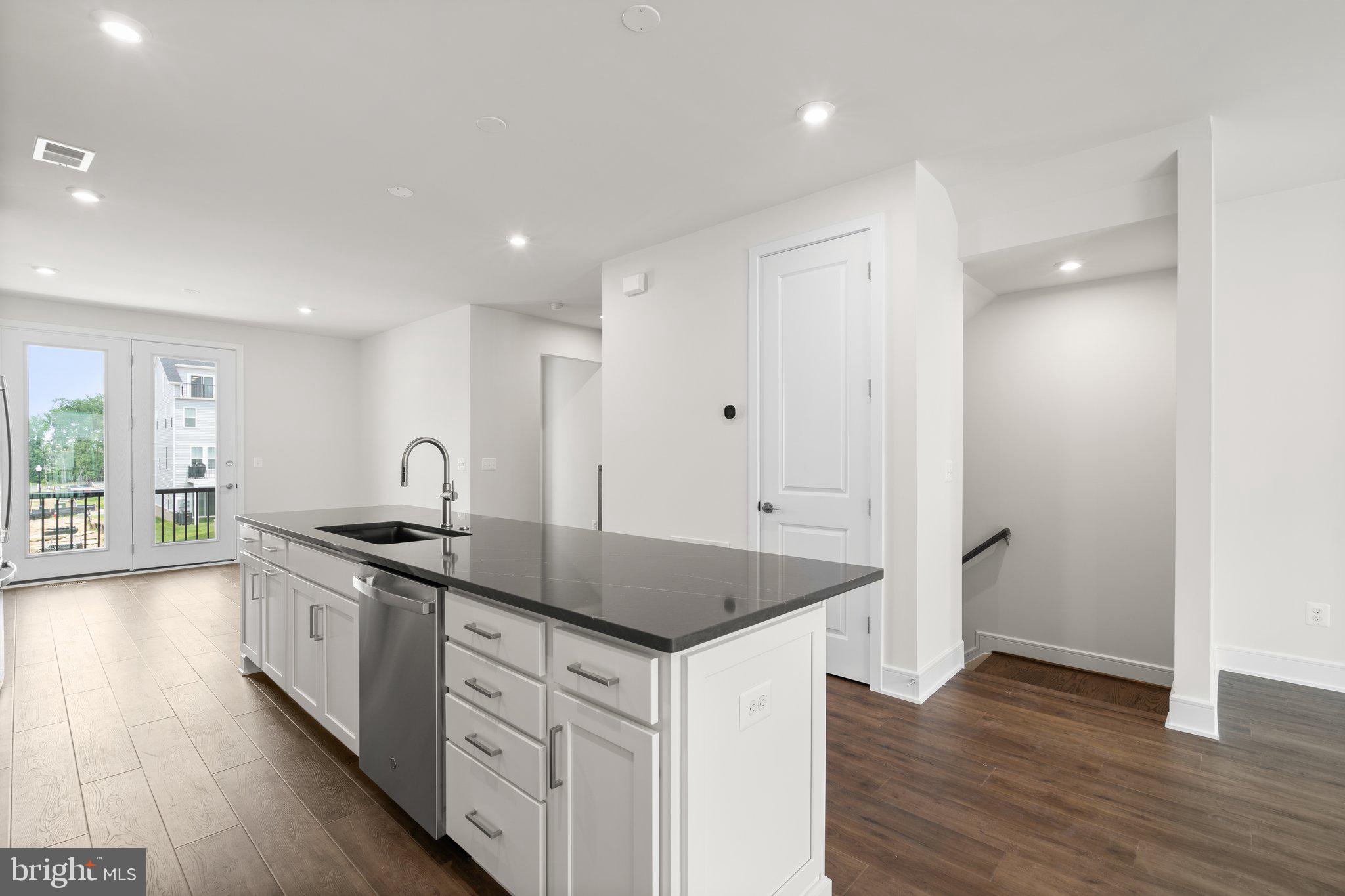 23081 Copper Tree Ter