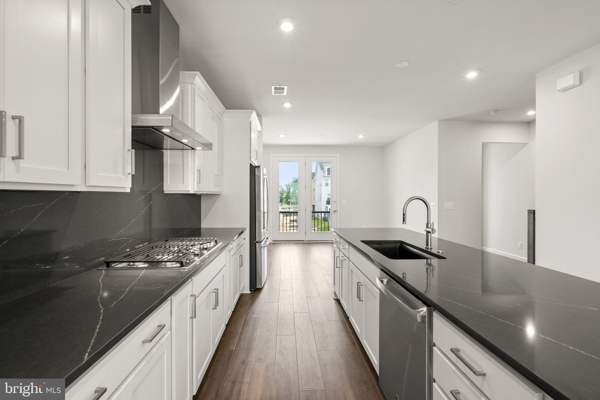 23081 Copper Tree Ter