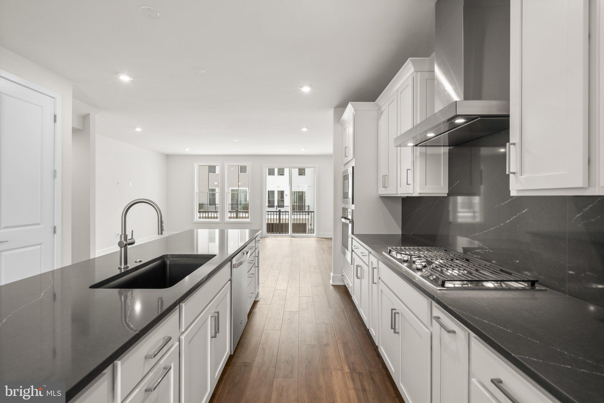 23081 Copper Tree Ter