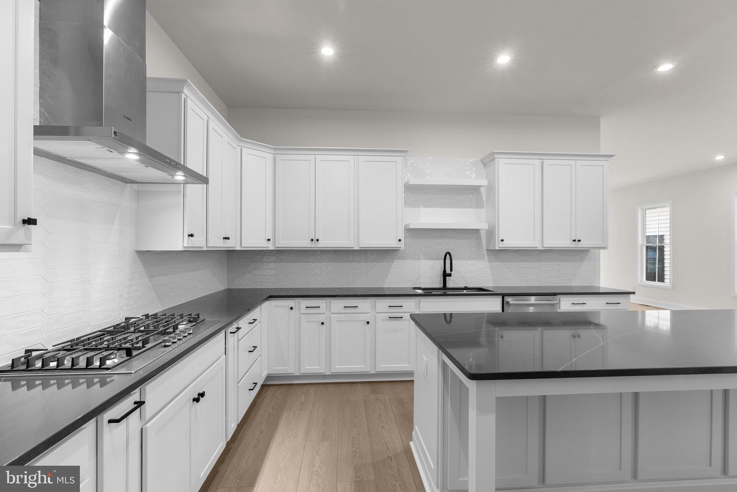 44490 Coalport Ter