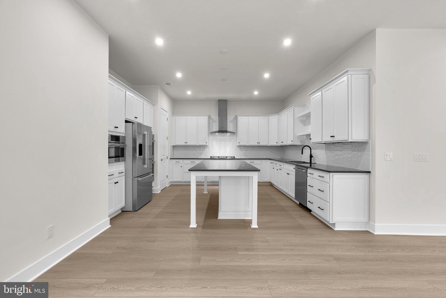 44490 Coalport Ter