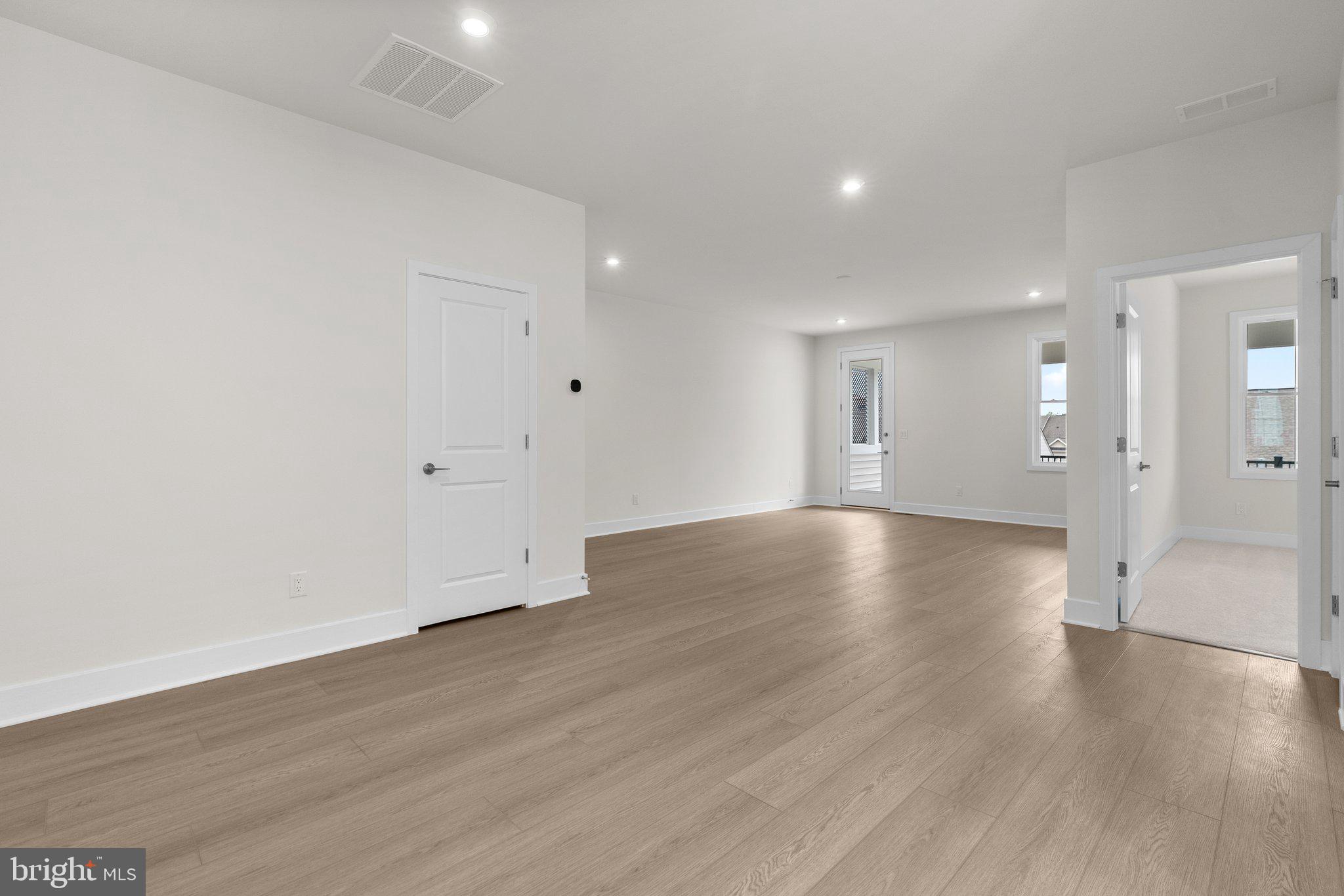 44490 Coalport Ter