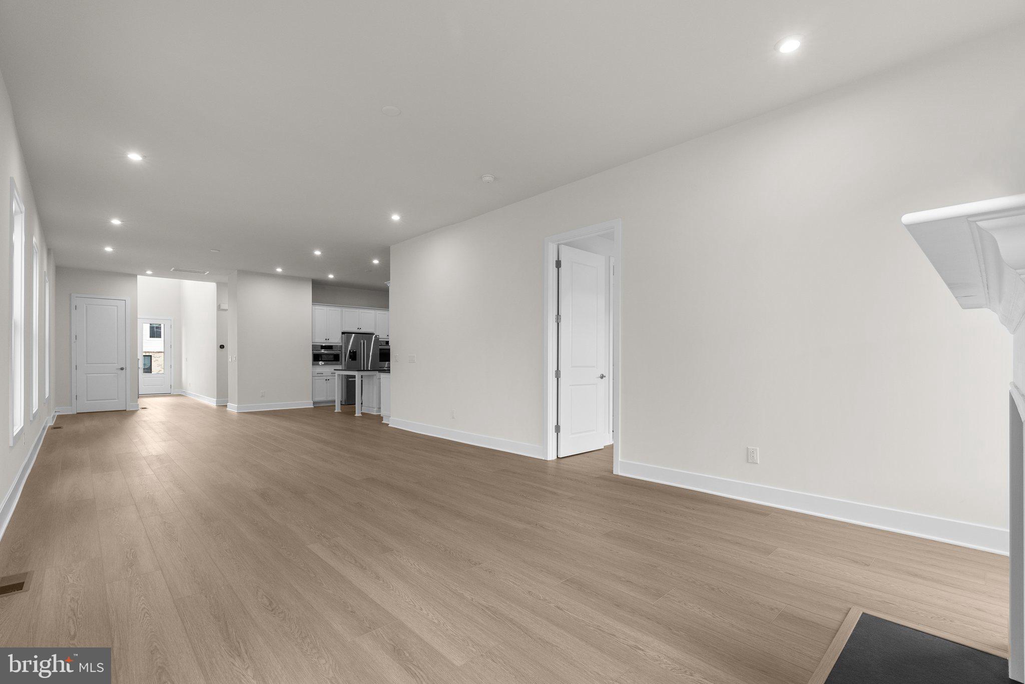 44490 Coalport Ter