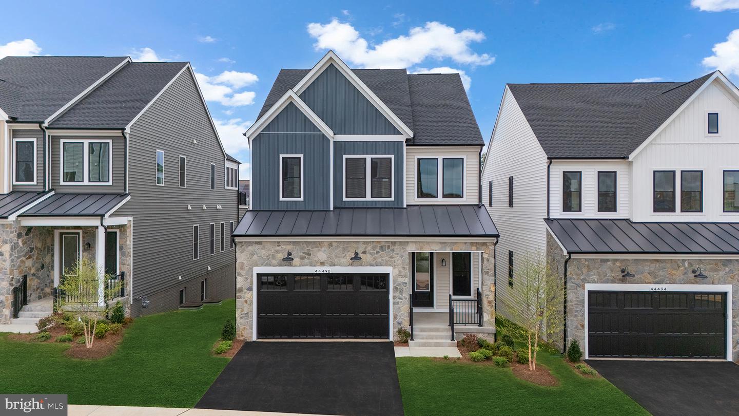 44490 Coalport Ter