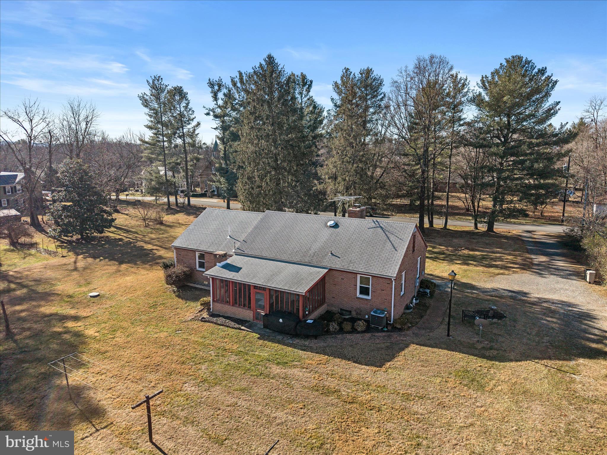 37116 Snickersville Tpke