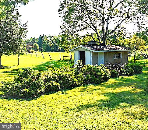 37116 Snickersville Tpke