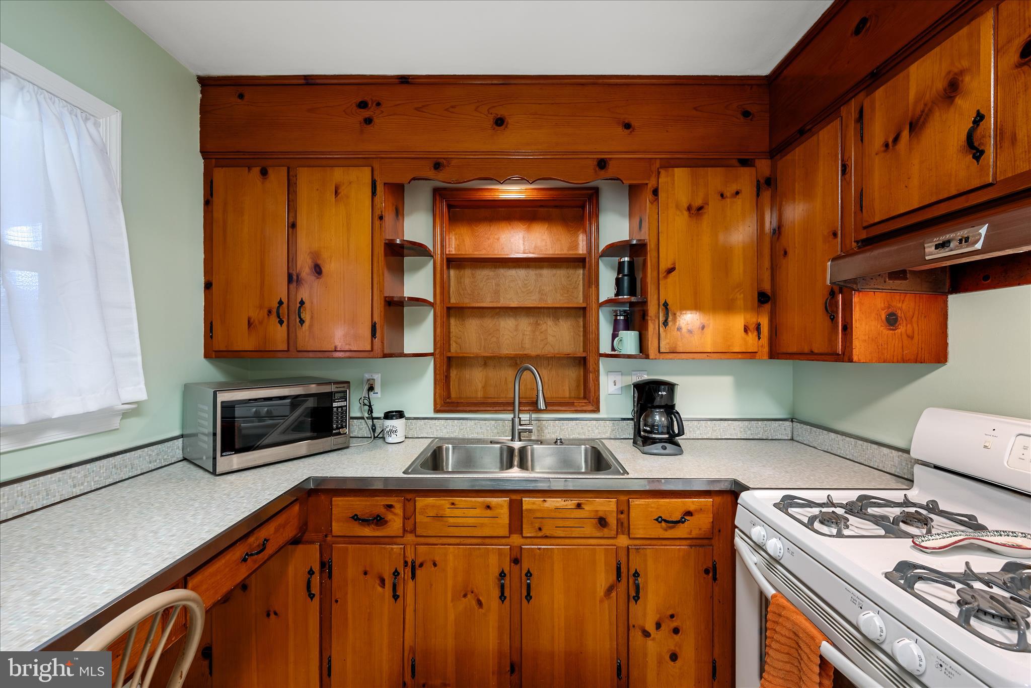 37116 Snickersville Tpke