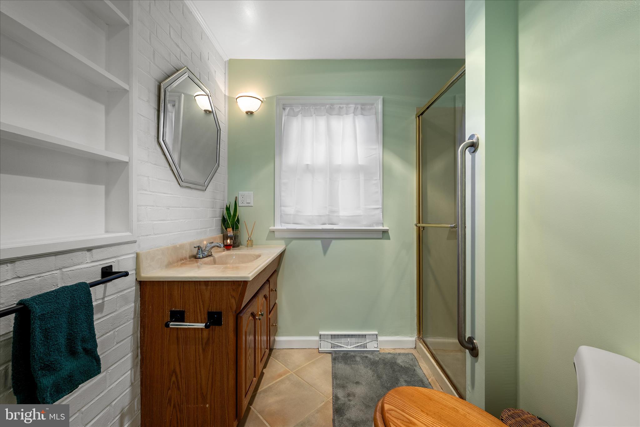 37116 Snickersville Tpke