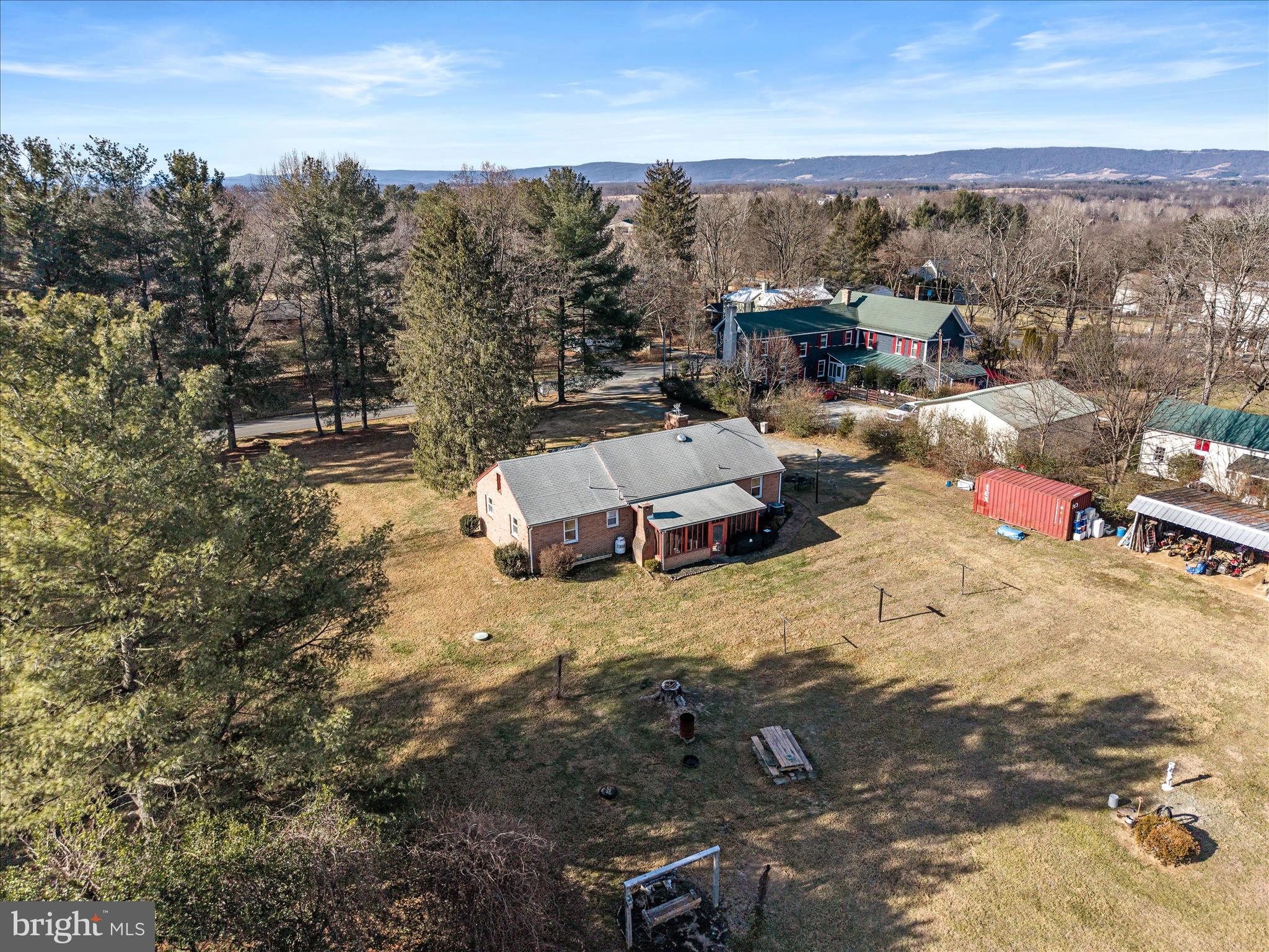 37116 Snickersville Tpke