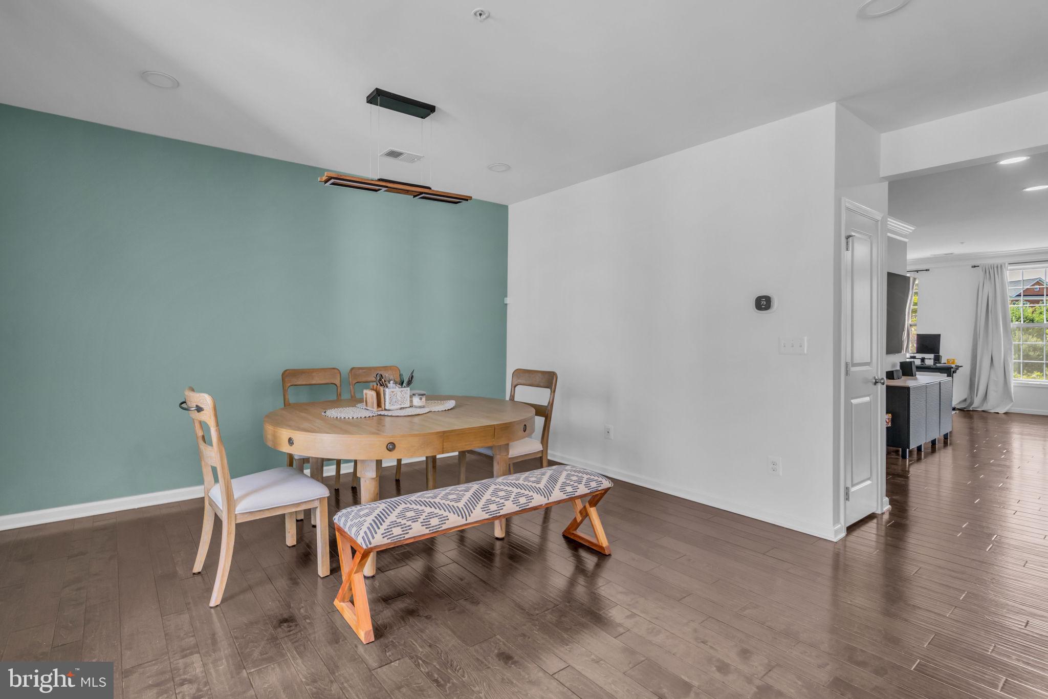 23548 BELVOIR WOODS TER