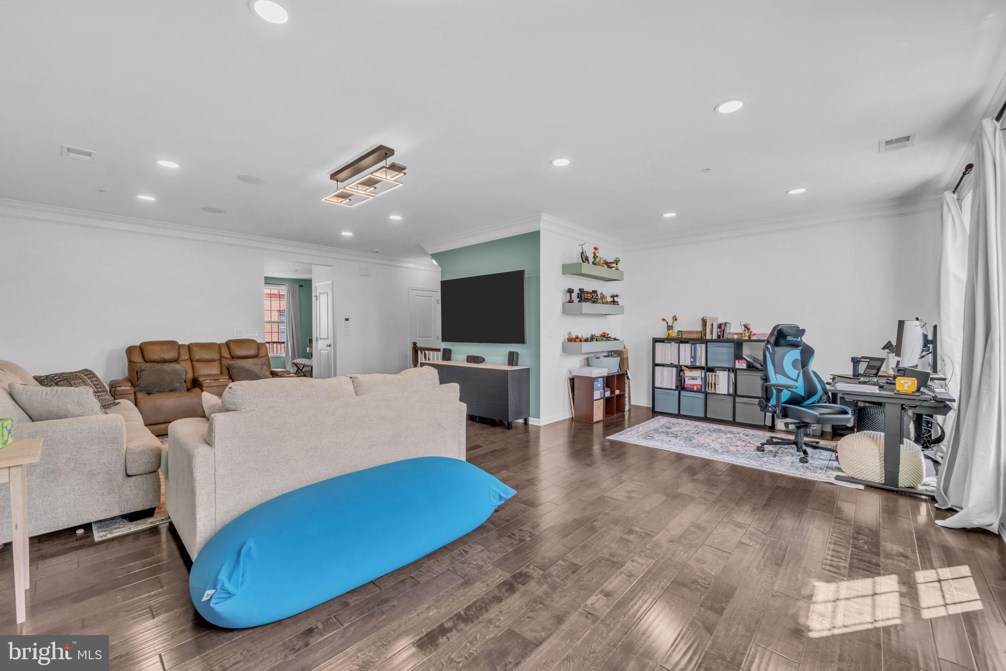 23548 BELVOIR WOODS TER