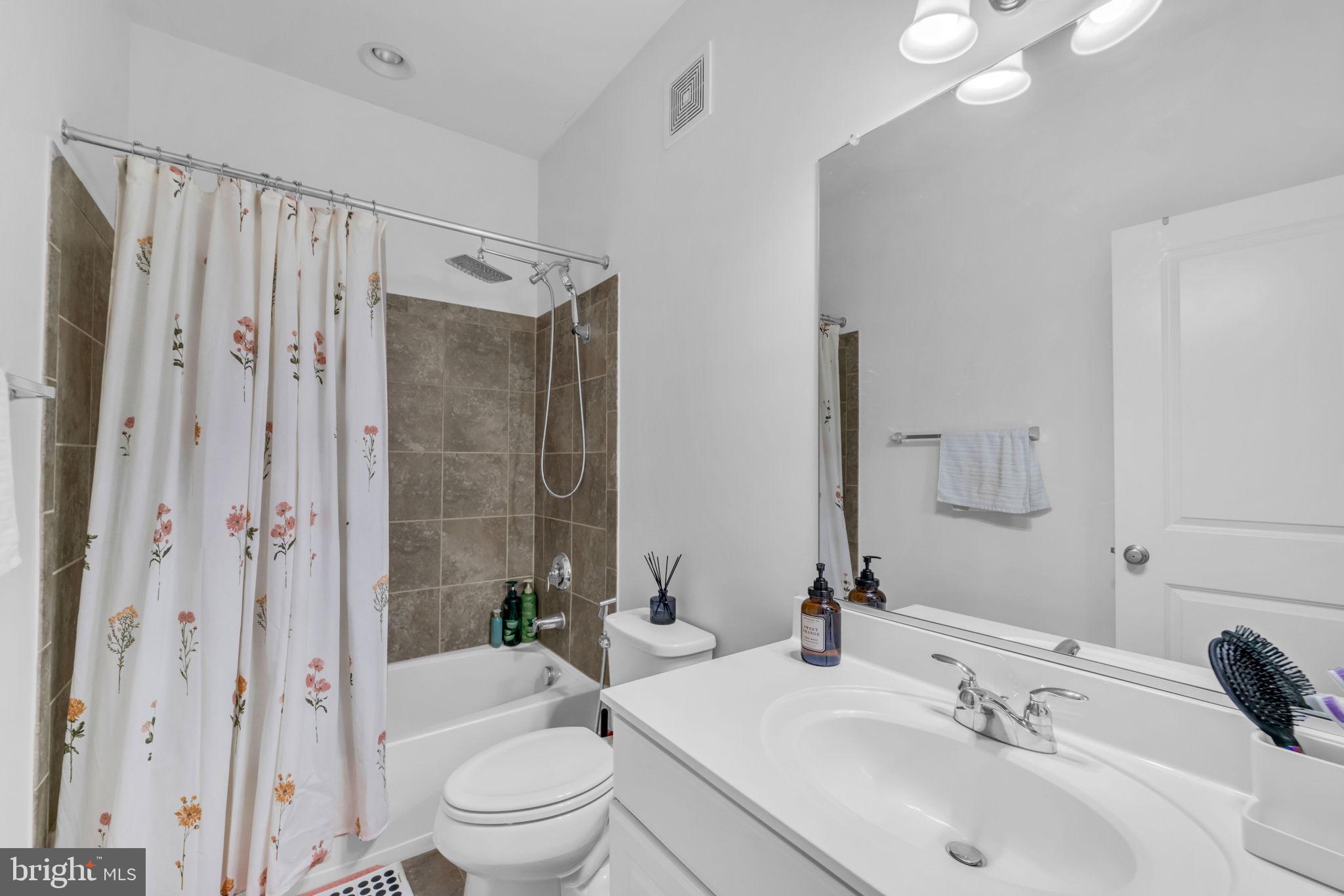 23548 BELVOIR WOODS TER