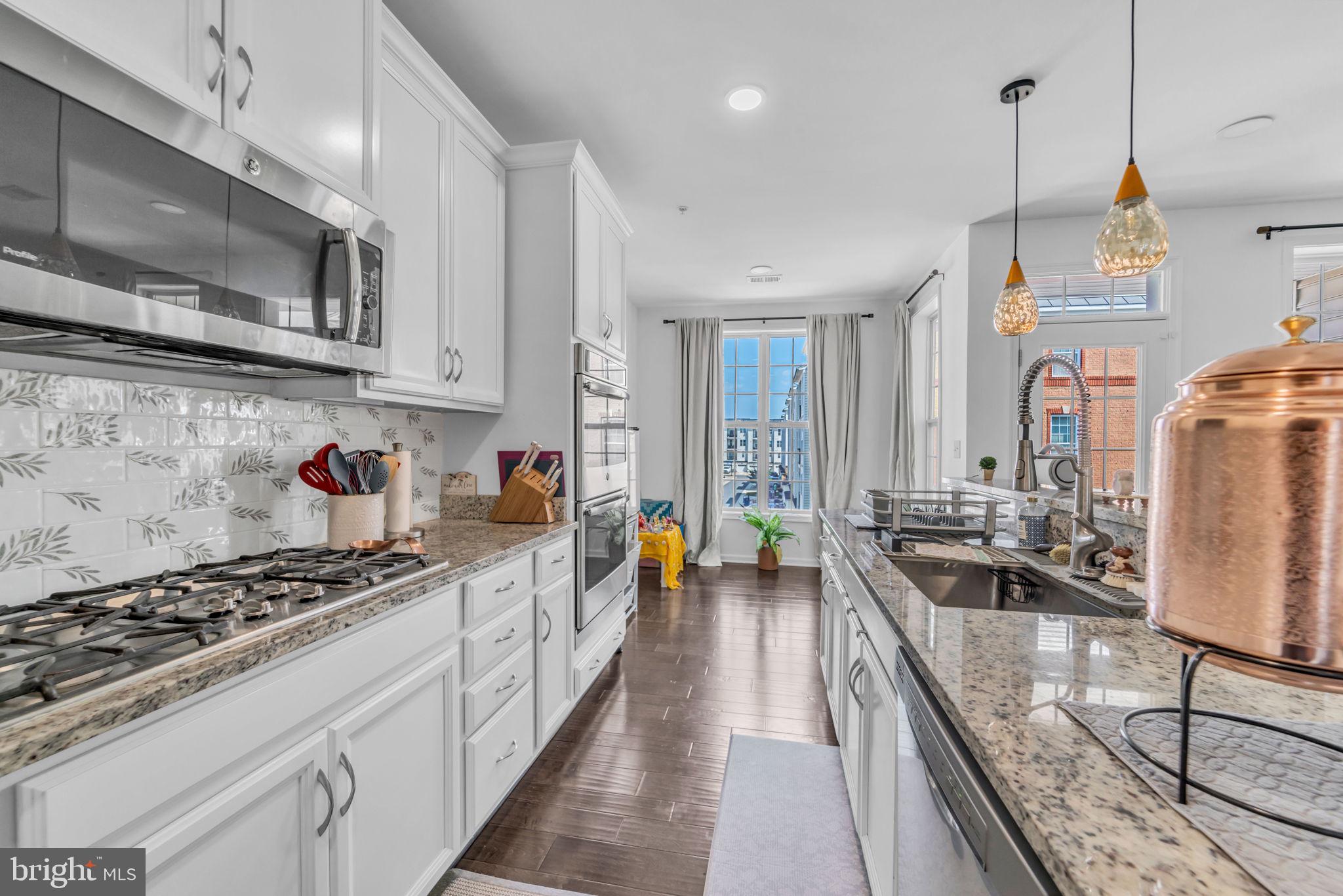 23548 BELVOIR WOODS TER