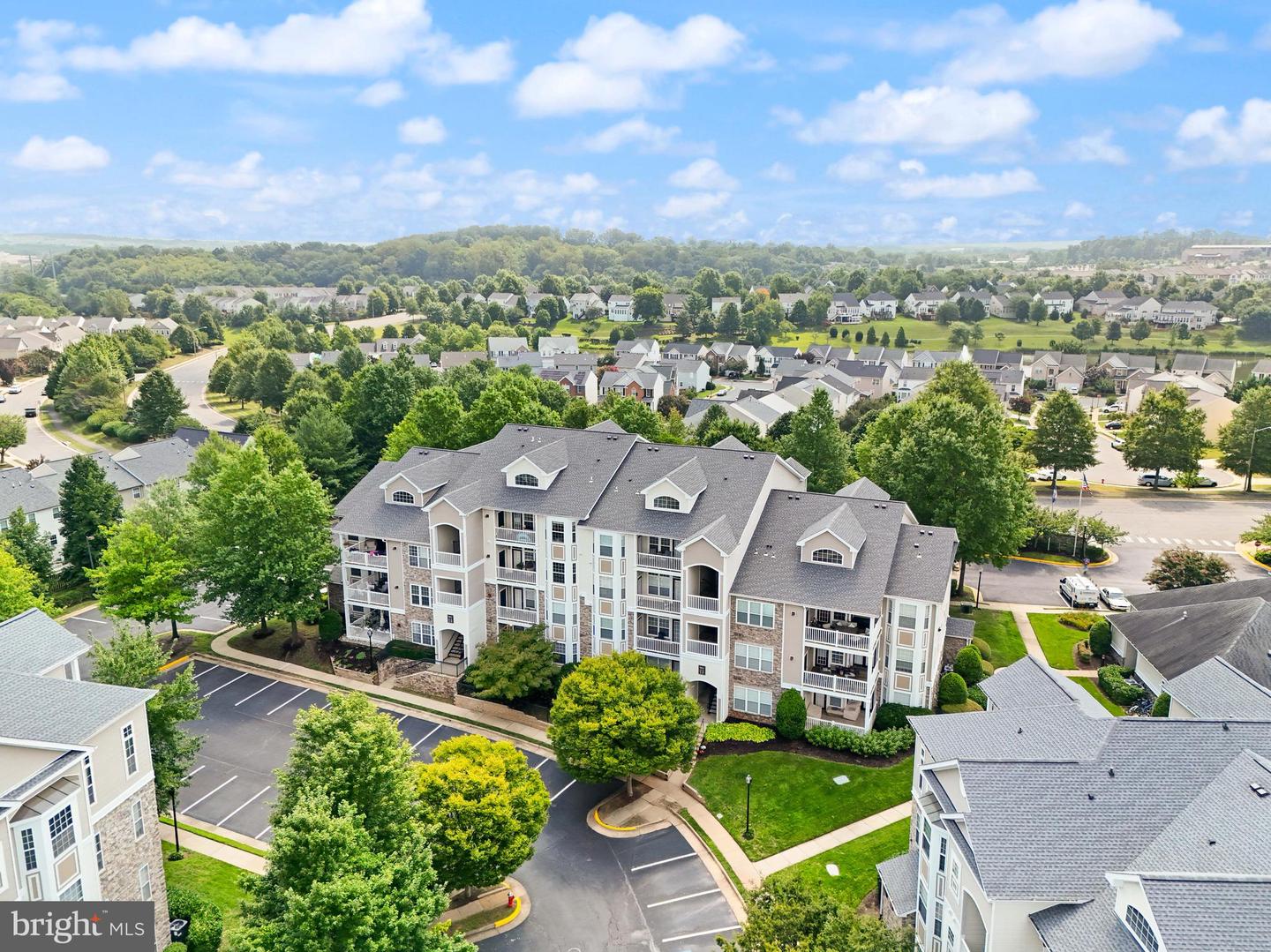 502 Sunset View Ter SE #107