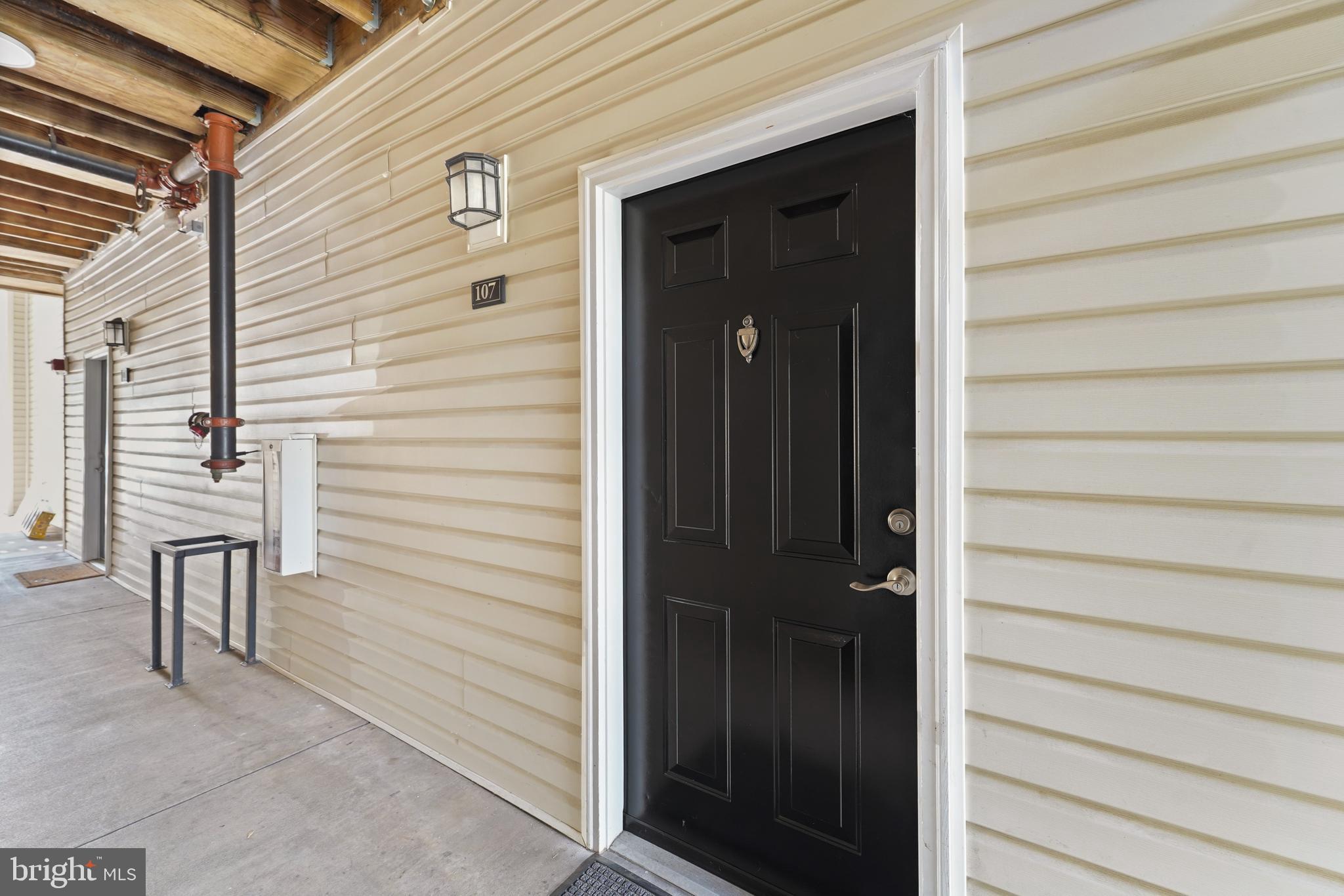 502 Sunset View Ter SE #107