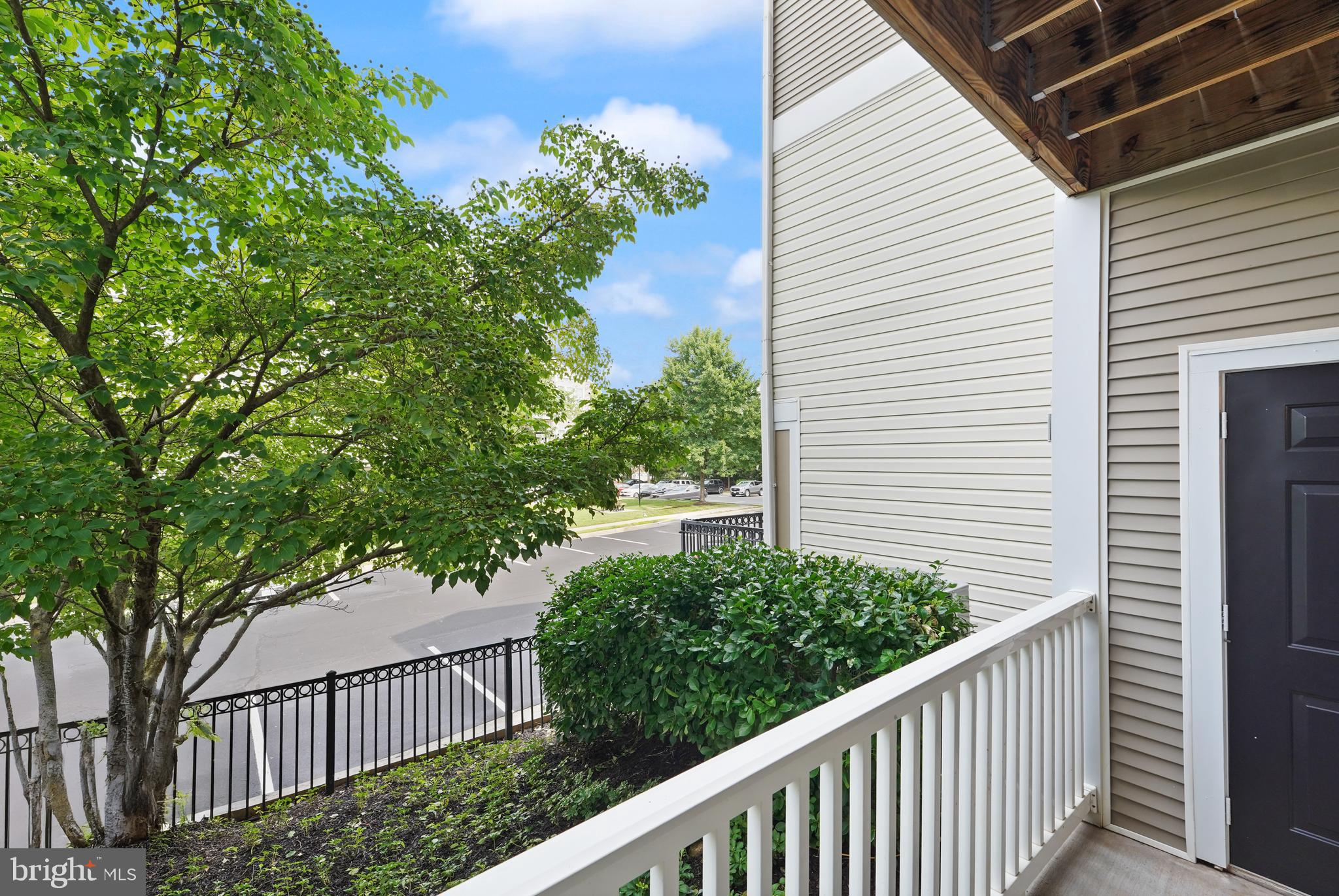 502 Sunset View Ter SE #107