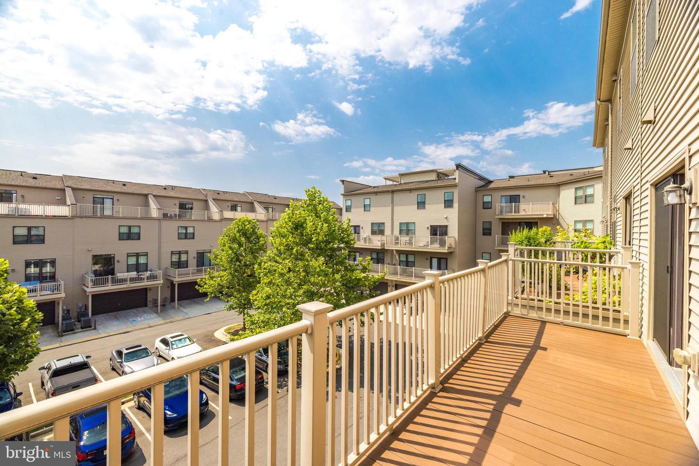 44750 TIVERTON SQ