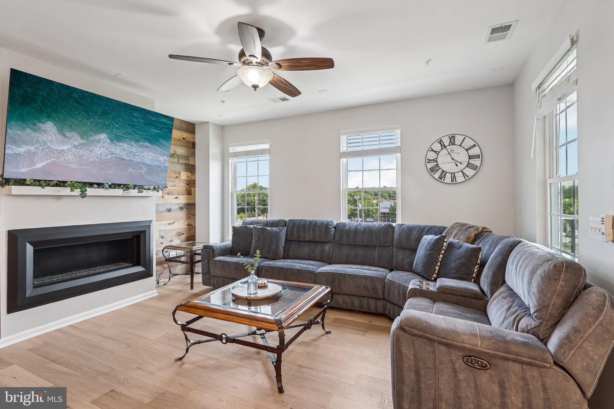 269 High Rail Ter SE