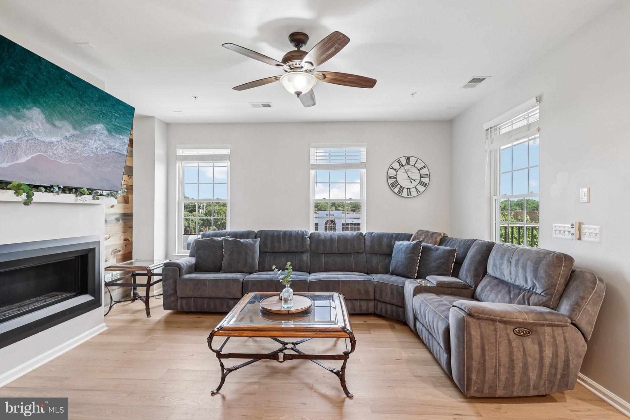 269 High Rail Ter SE