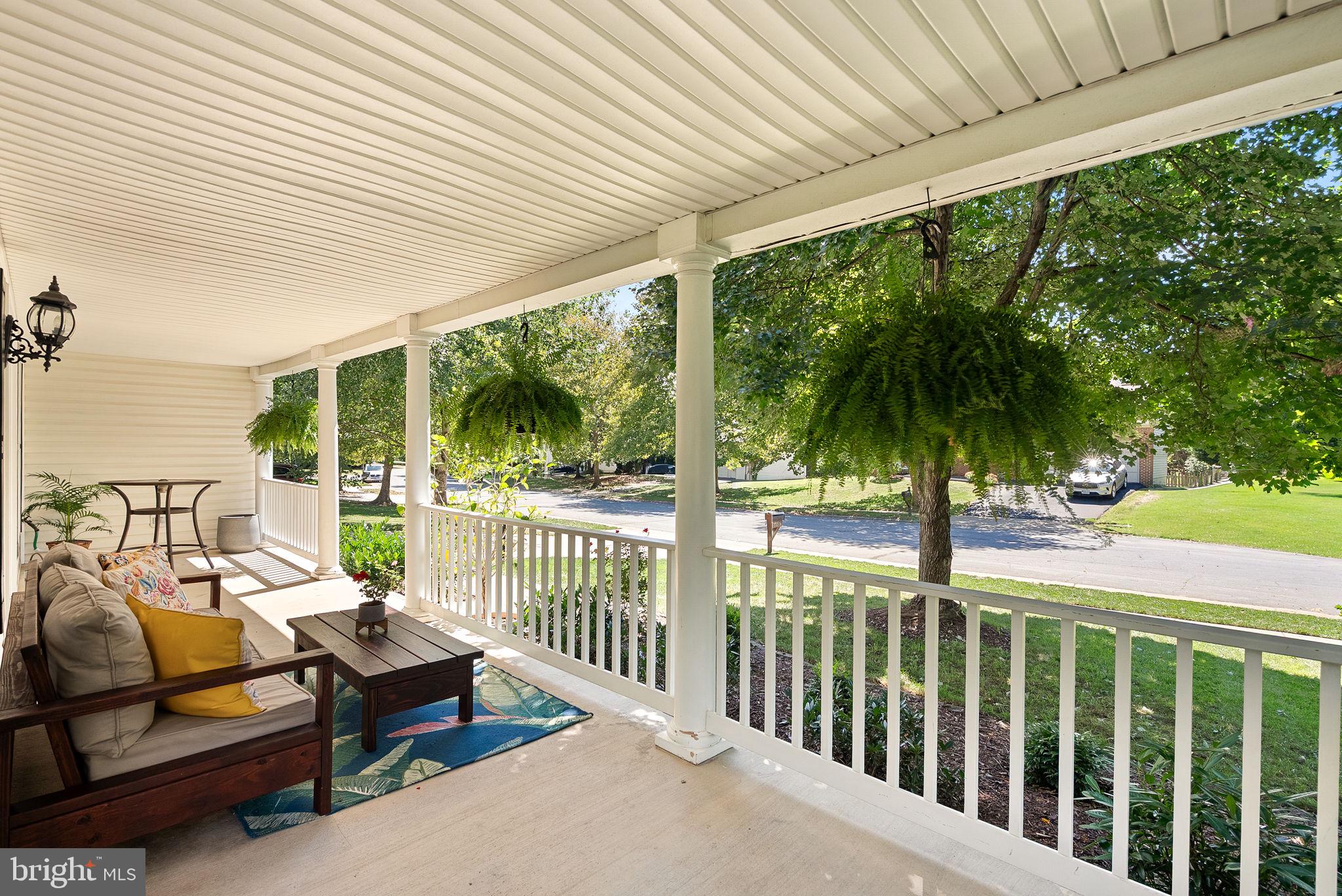 21516 CHICKACOAN TRAIL DRIVE