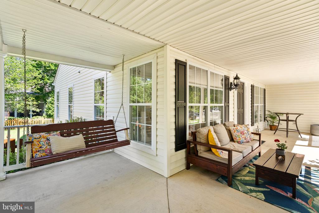 21516 CHICKACOAN TRAIL DRIVE