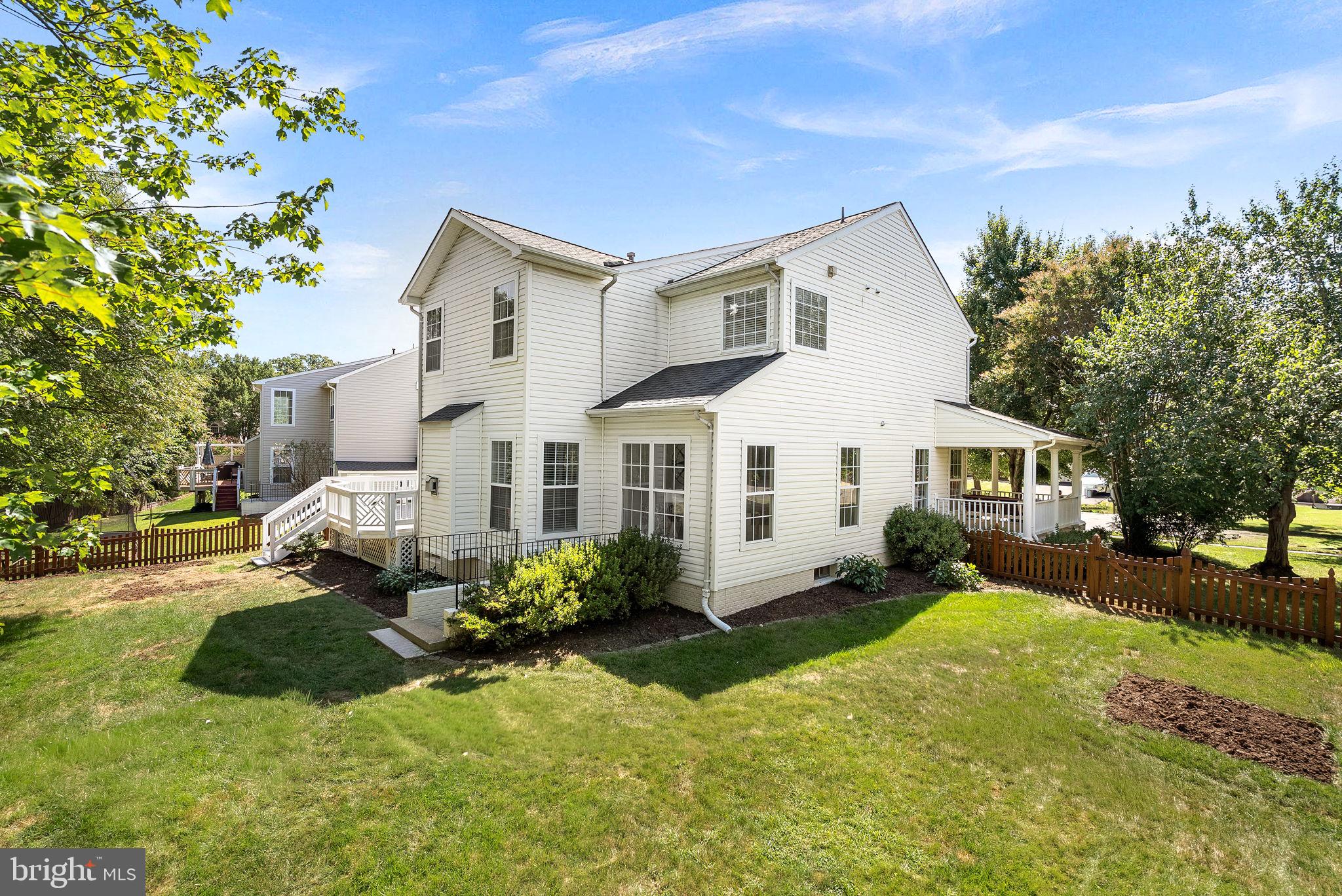 21516 CHICKACOAN TRAIL DRIVE