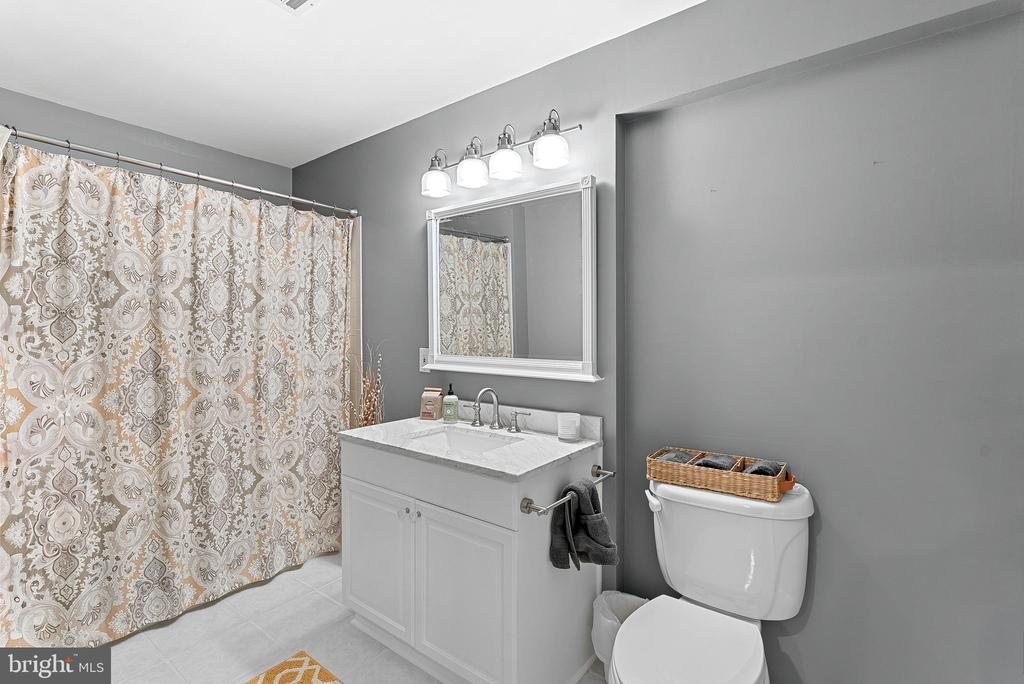 21516 CHICKACOAN TRAIL DRIVE