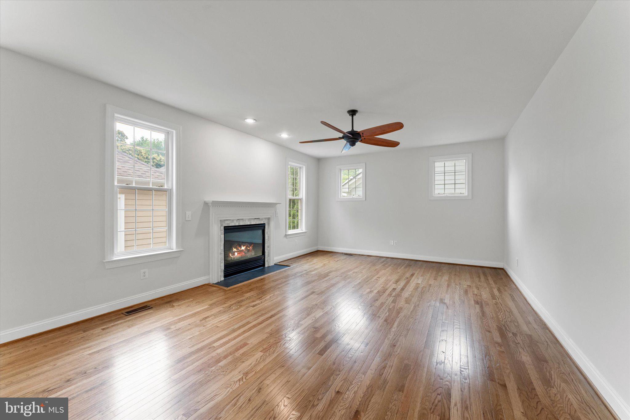 116 Desales Dr