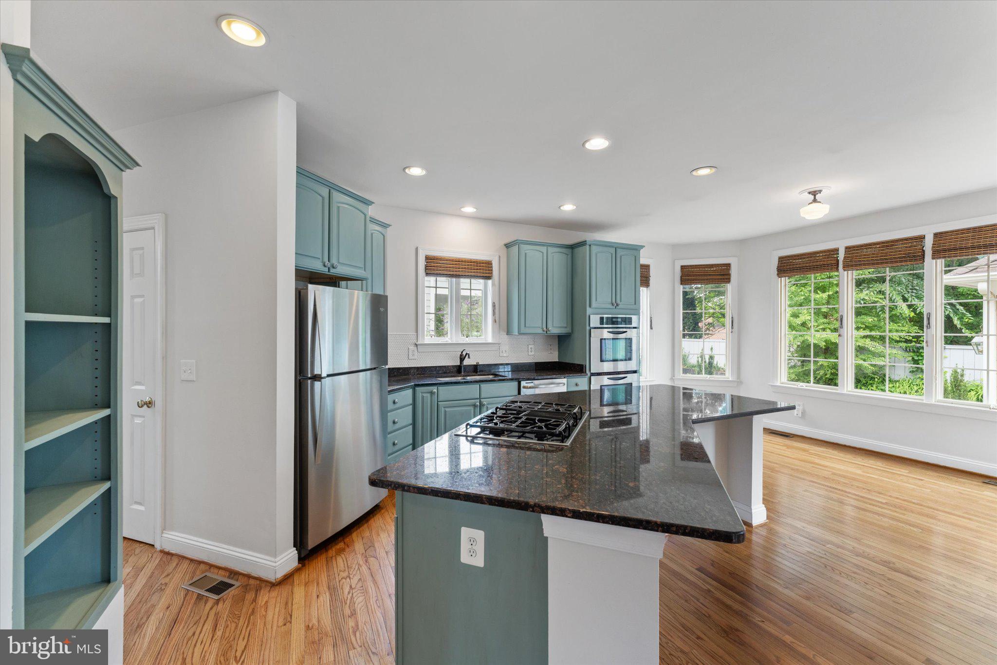 116 Desales Dr