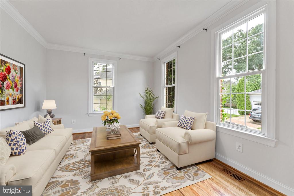 116 Desales Dr