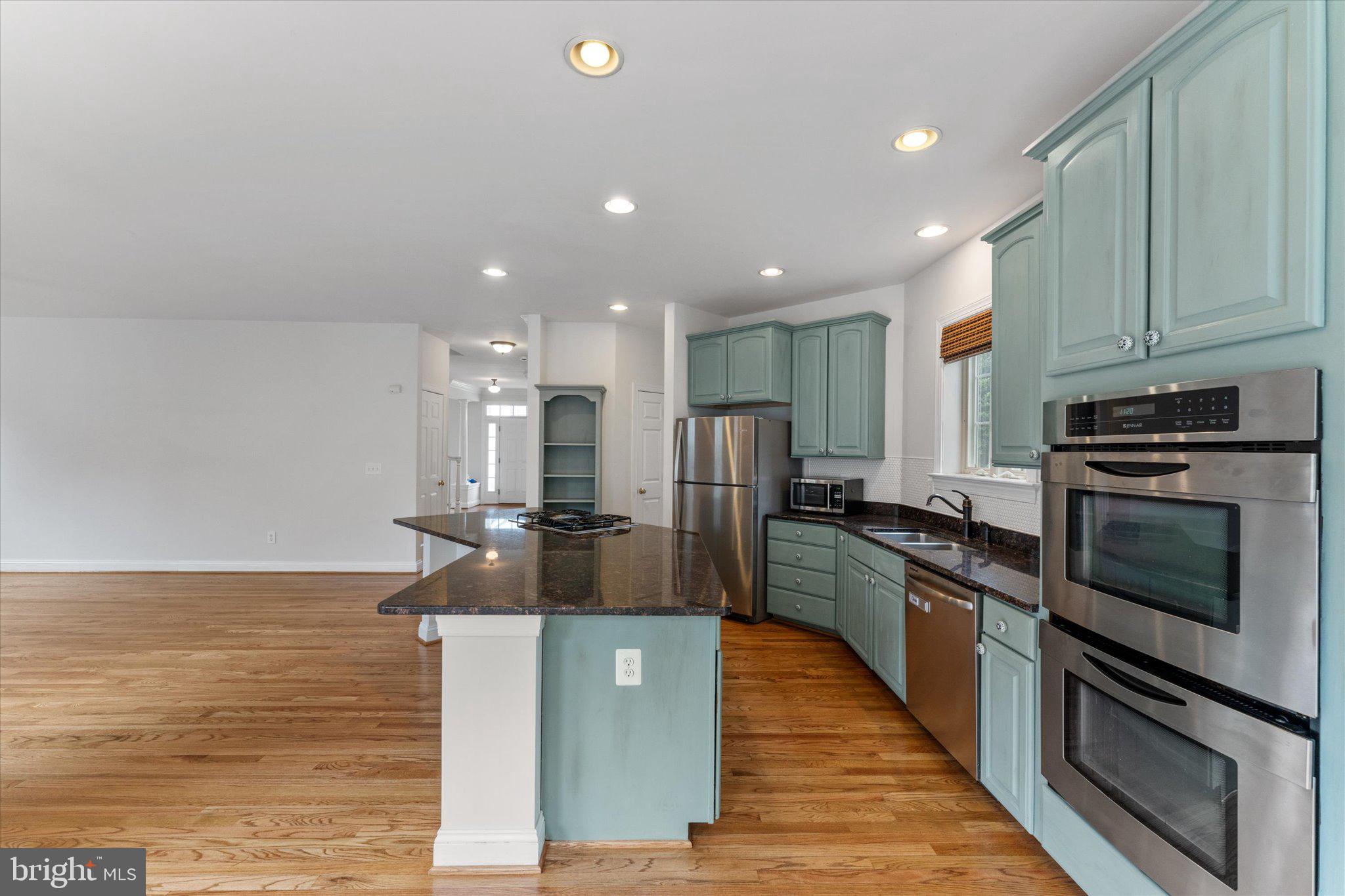 116 Desales Dr