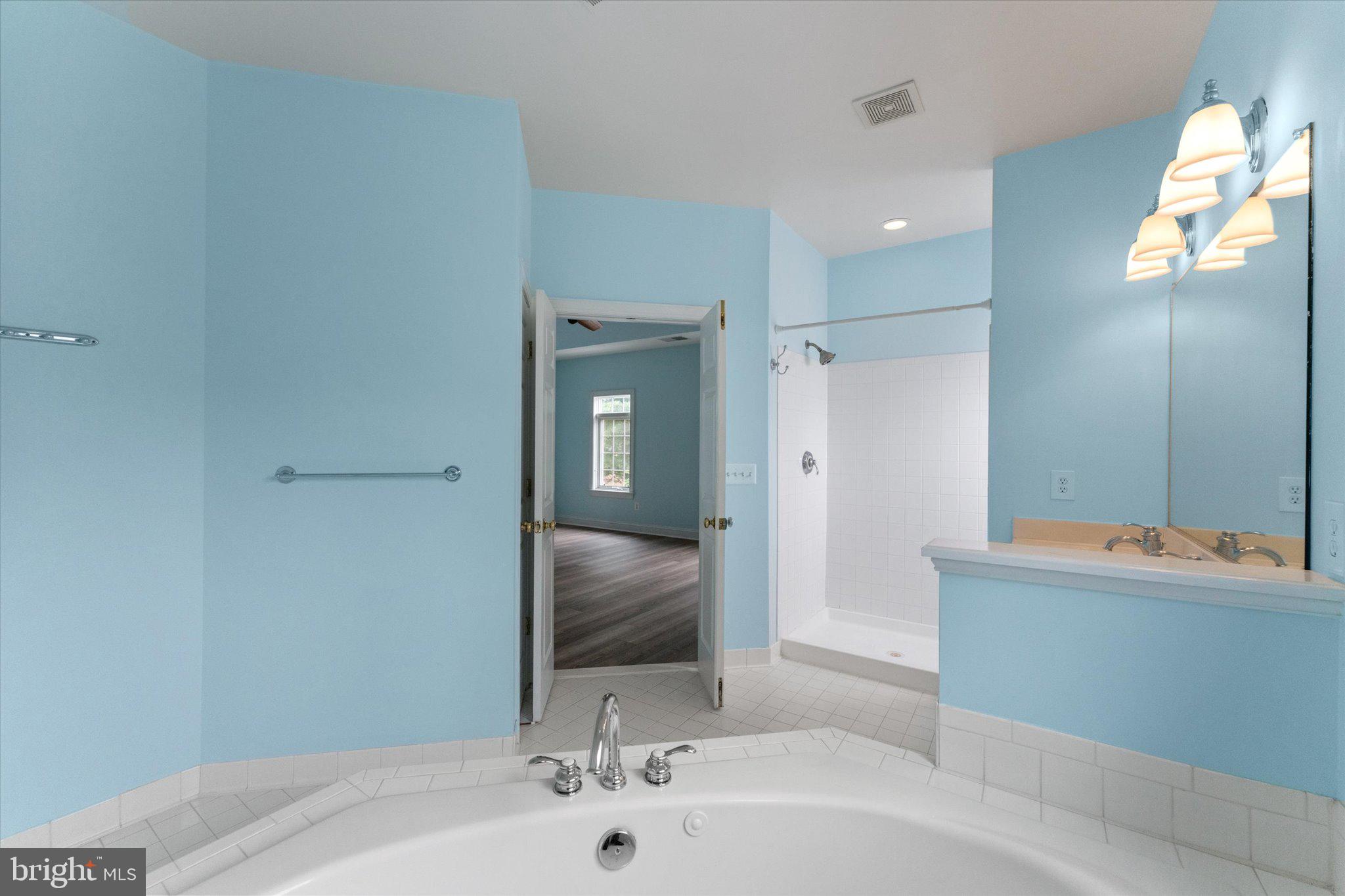 116 Desales Dr