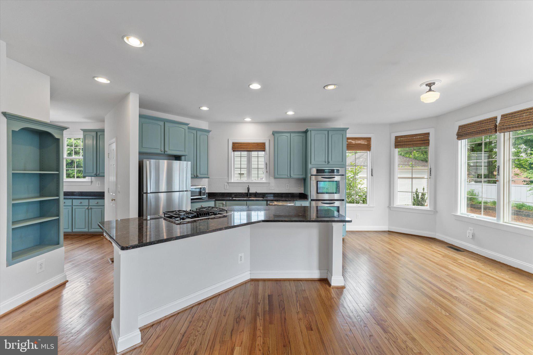 116 Desales Dr