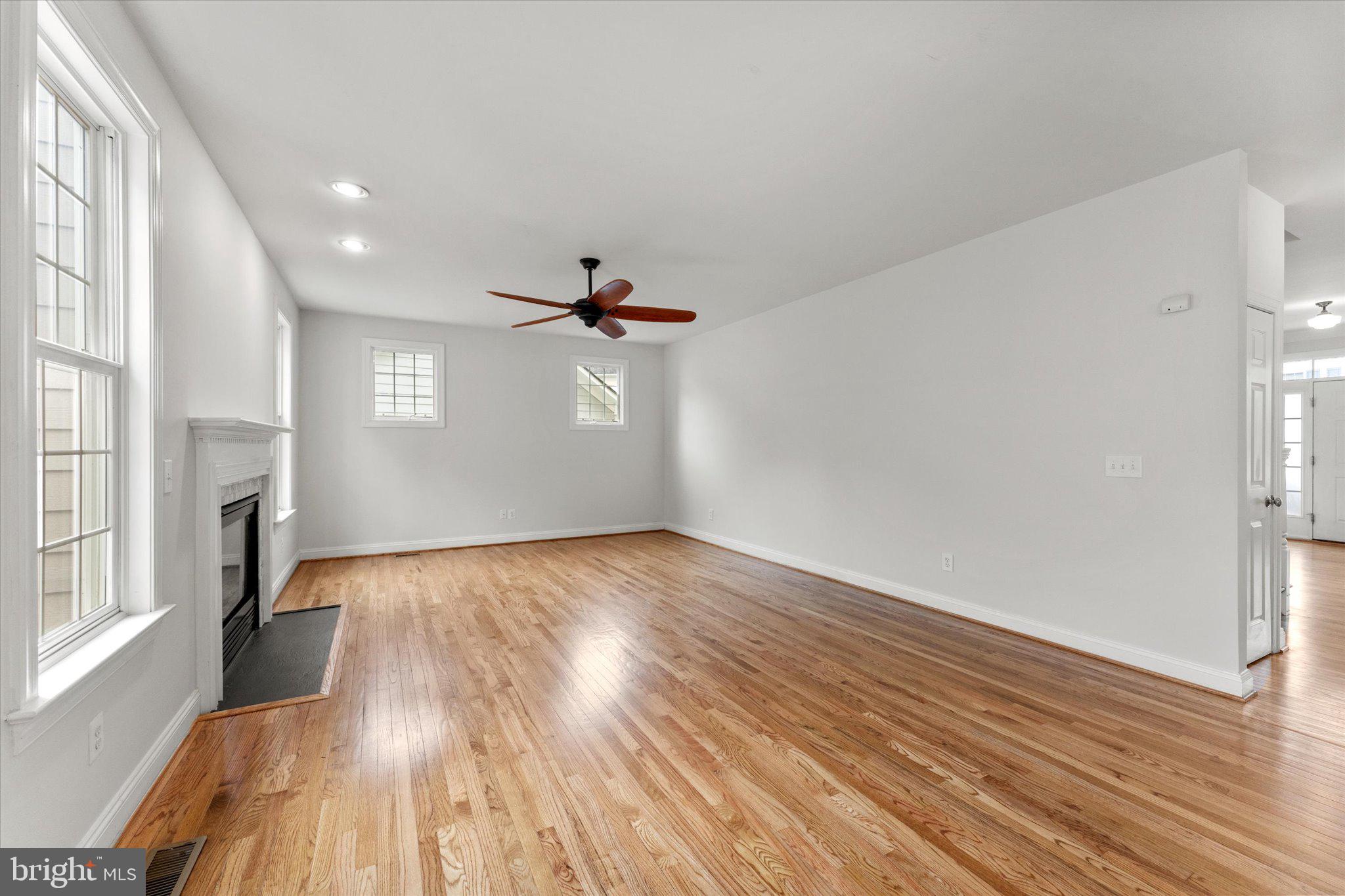 116 Desales Dr